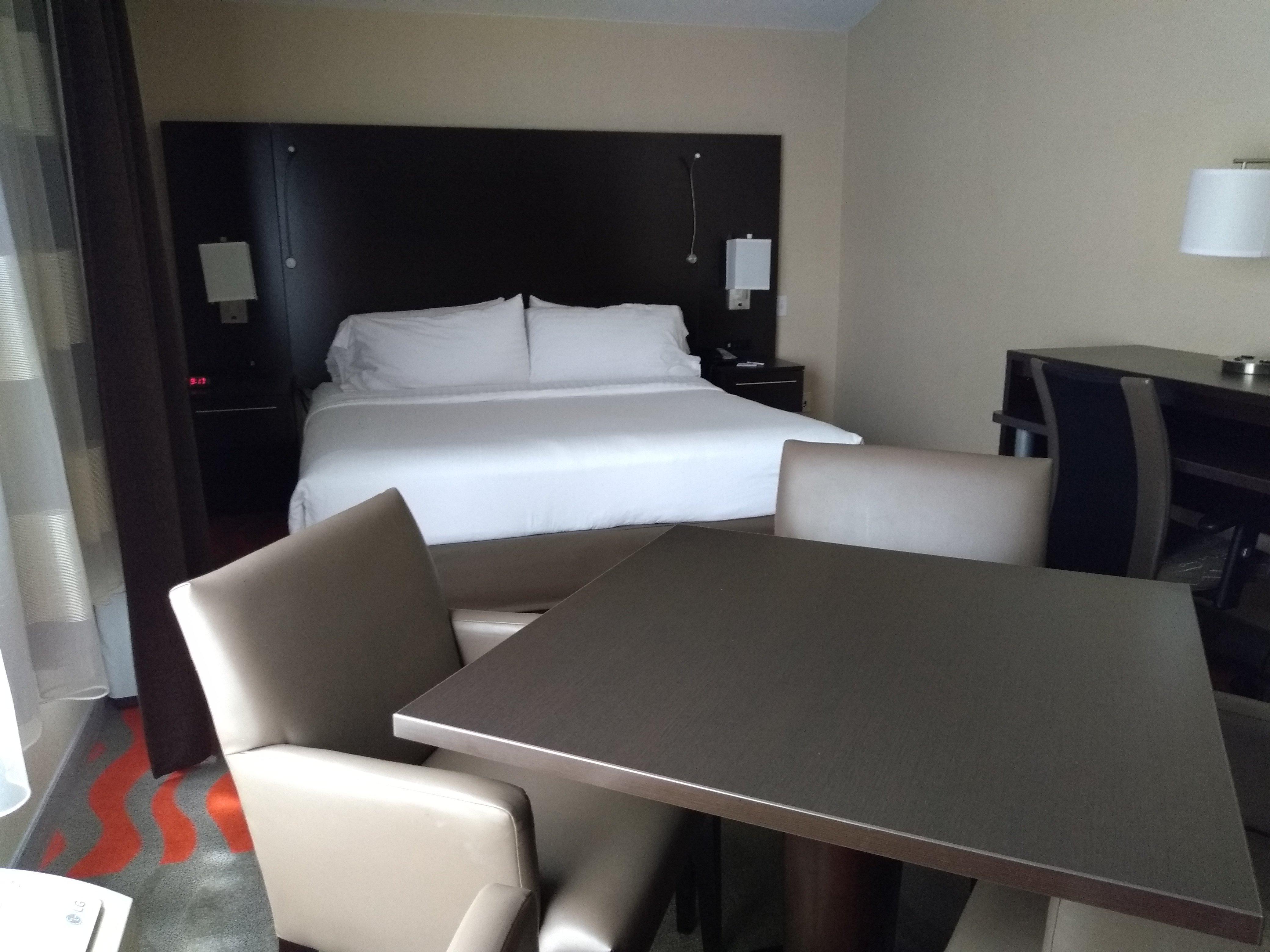 Holiday Inn Express Hotel & Suites Waterford By Ihg Экстерьер фото