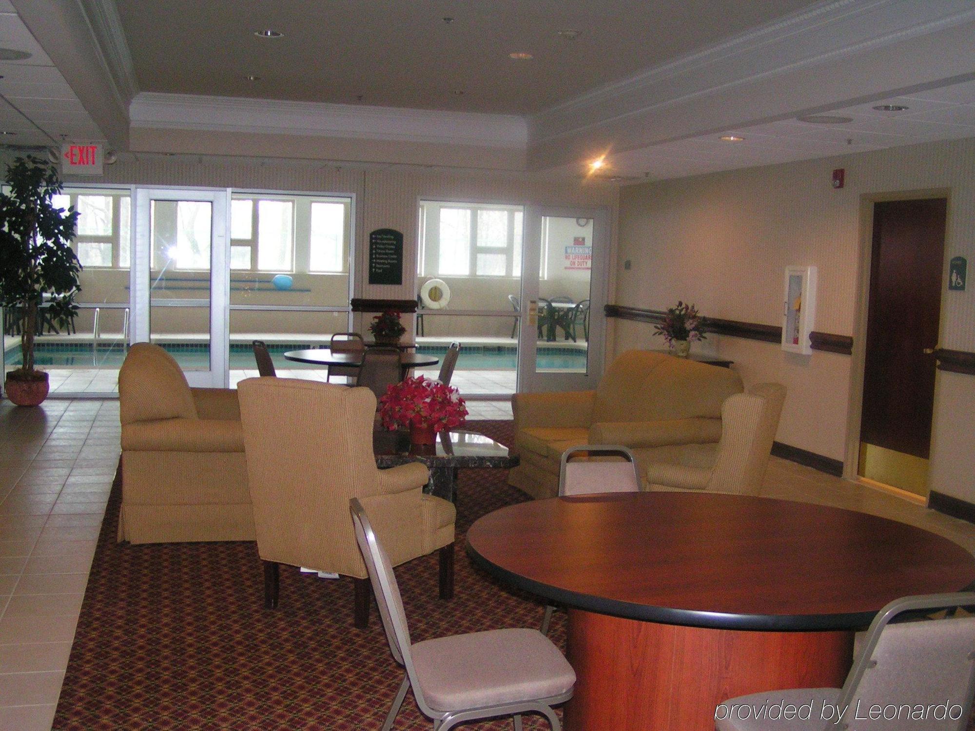 Holiday Inn Express Hotel & Suites Waterford By Ihg Экстерьер фото